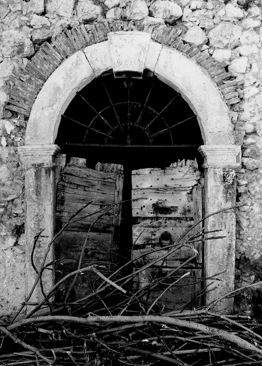 portale, opera isolata - bottega Italia centrale (fine sec. XIX)