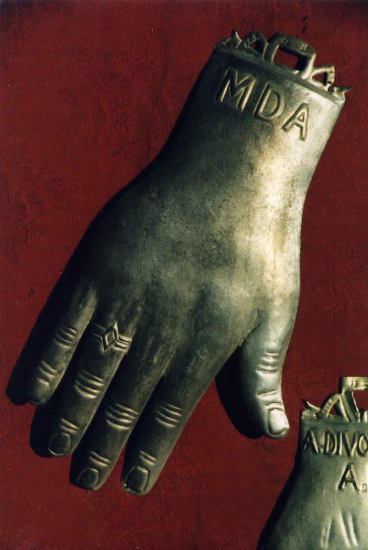 mano (ex voto) - ambito napoletano (fine sec. XIX)