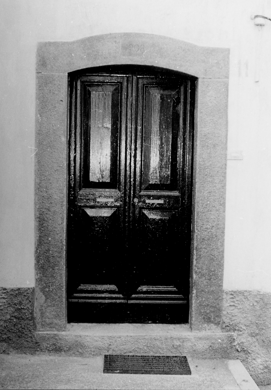 portale, elemento d'insieme - ambito abruzzese (sec. XX)