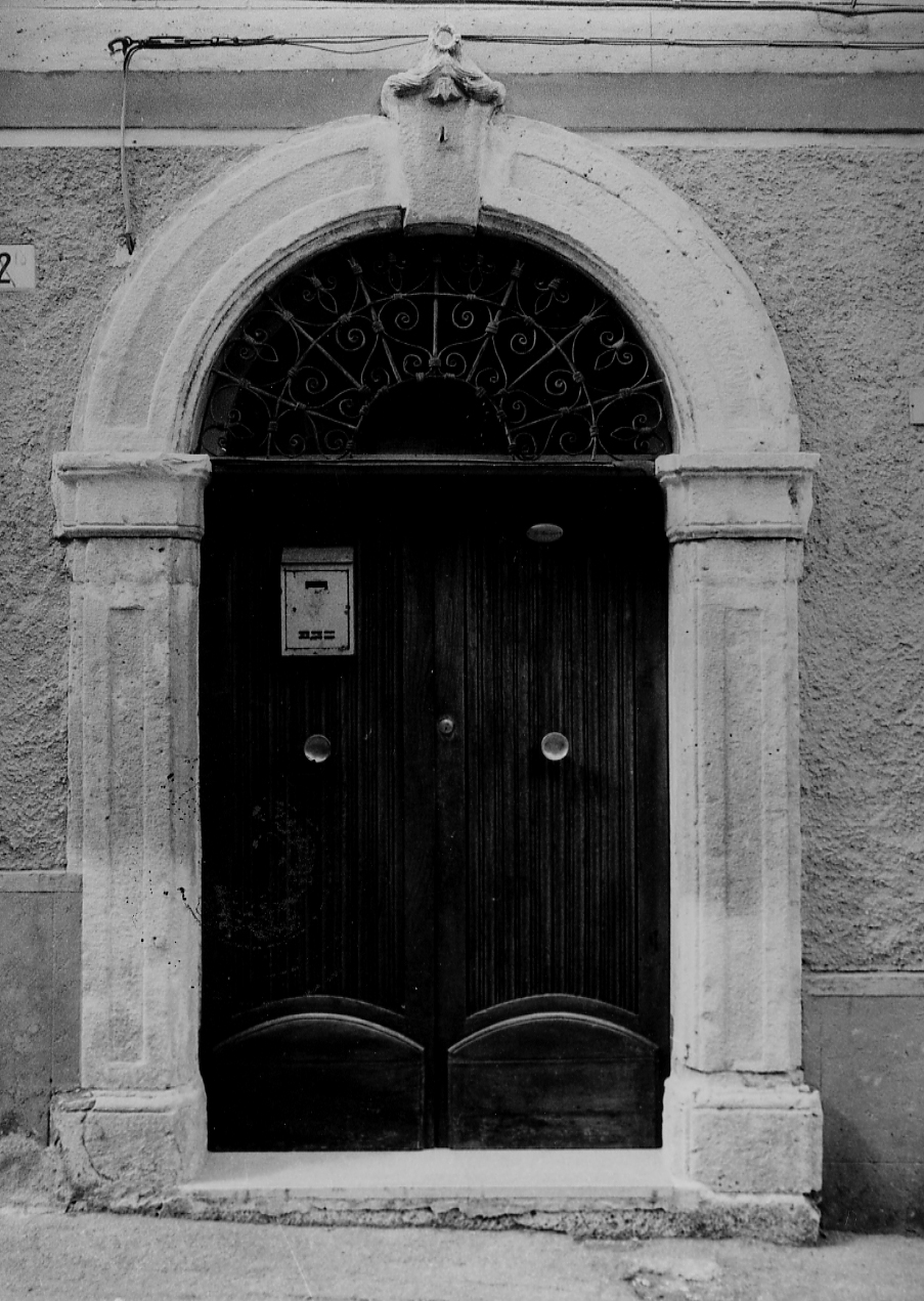 portale, opera isolata - ambito Italia centrale (sec. I)