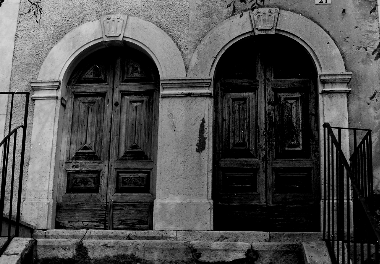 portale, opera isolata - ambito Italia centrale (sec. XIX)