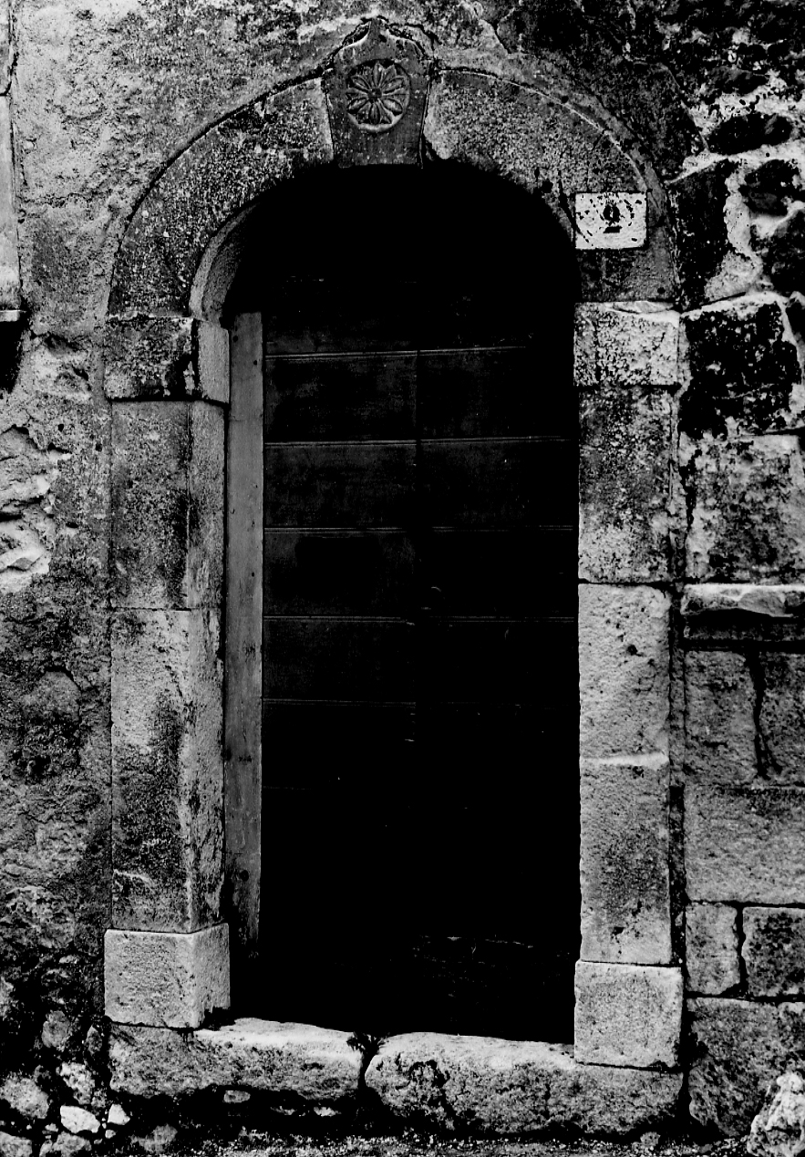 portale, opera isolata - ambito abruzzese (sec. I)