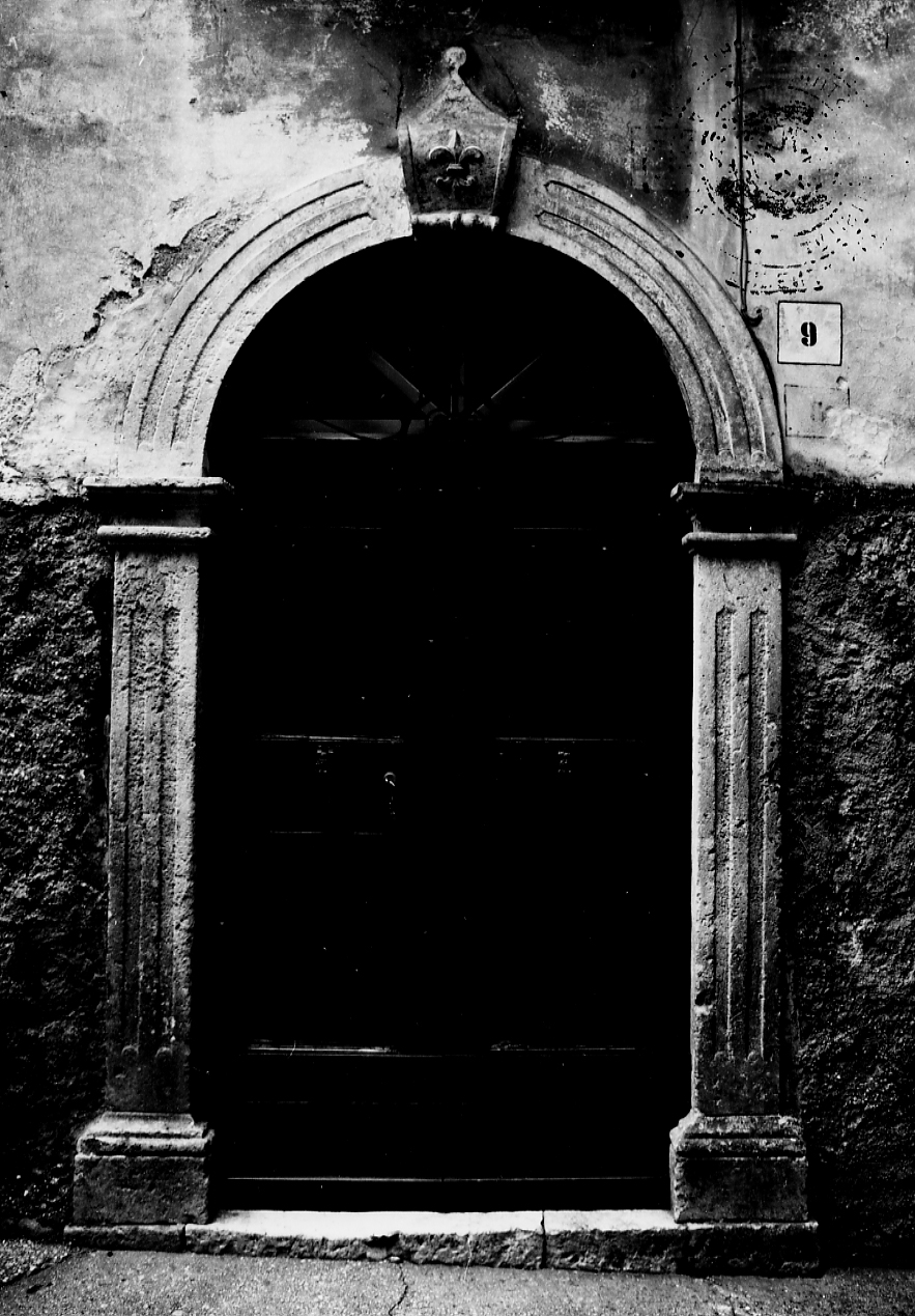 portale, opera isolata - ambito abruzzese (sec. I)