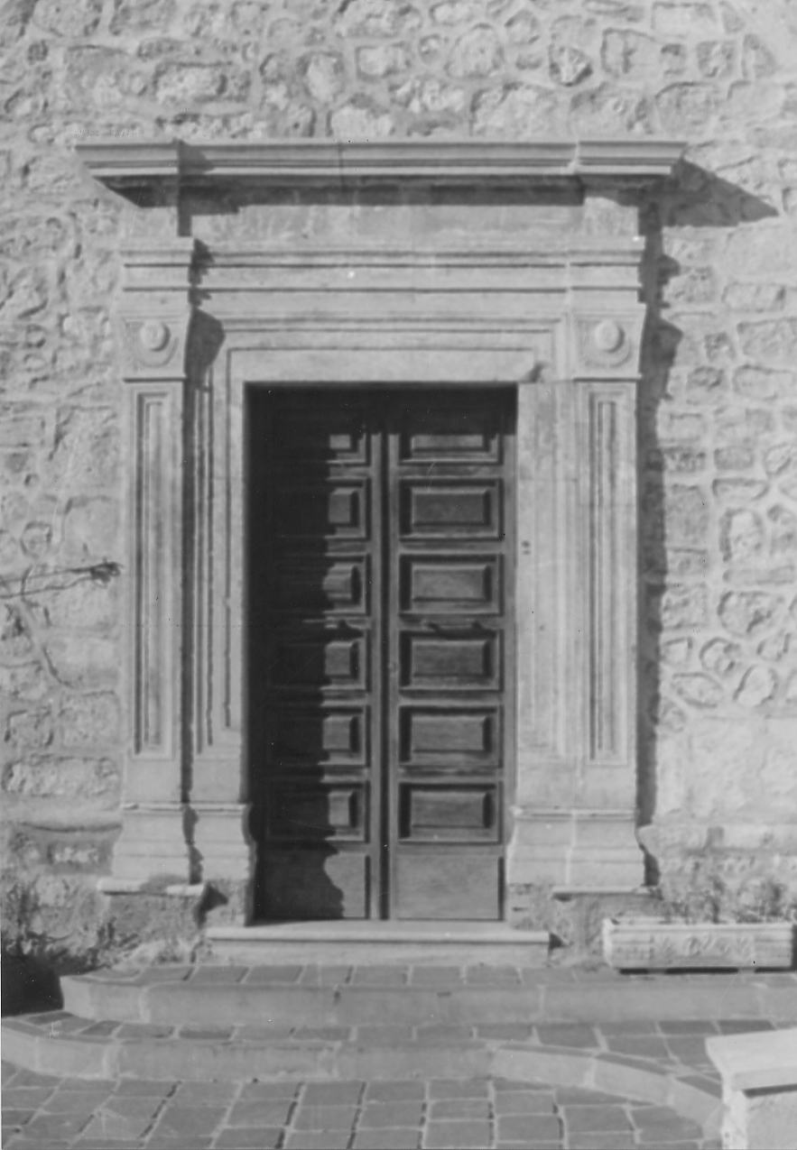 ELEMENTI DECORATIVI ARCHITETTONICI (portale) - ambito abruzzese (sec. XVI)