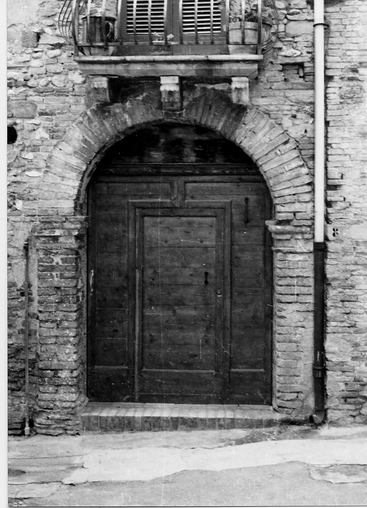 portale, elemento d'insieme - ambito abruzzese (sec. I)