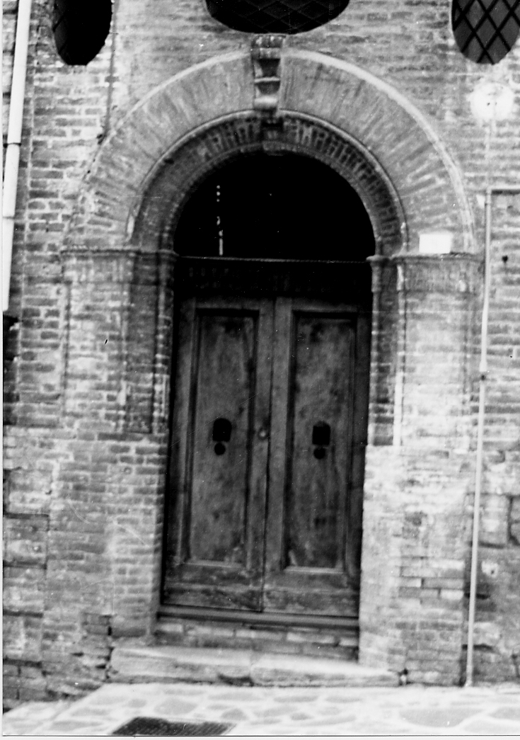 portale, elemento d'insieme - ambito abruzzese (sec. I)