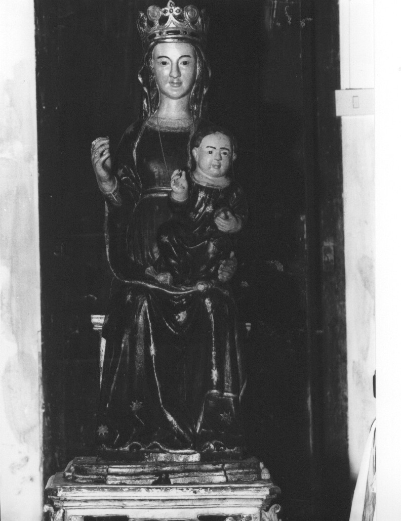 Madonna con Bambino (gruppo scultoreo, opera isolata) - bottega abruzzese (sec. XV)