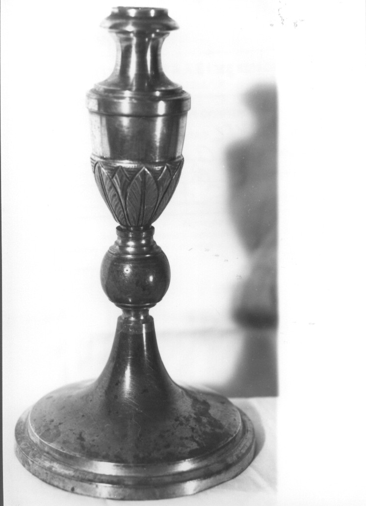 fusto e base di calice (fusto di calice, opera isolata) - bottega abruzzese (sec. XIX)