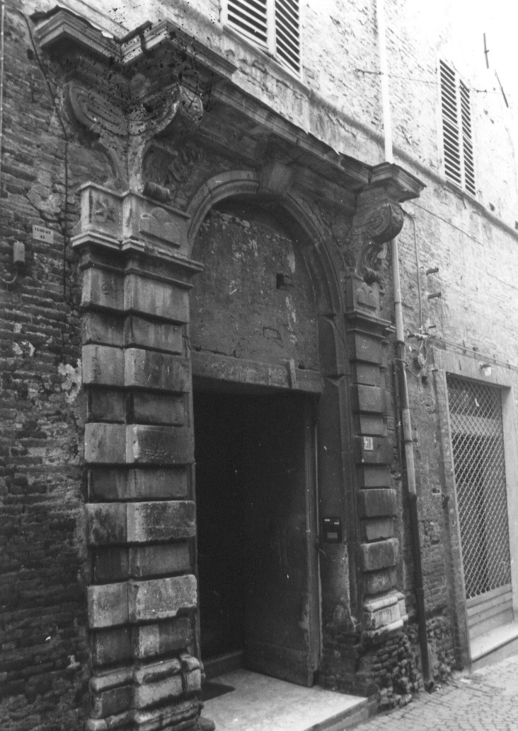 portale - ambito abruzzese (sec. XVIII)