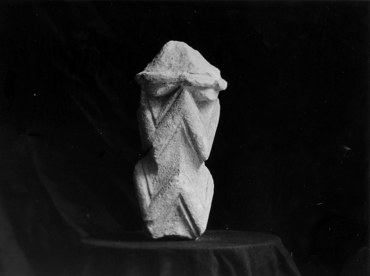 colonnina, frammento - ambito Italia centrale (secc. XIV/ XV)