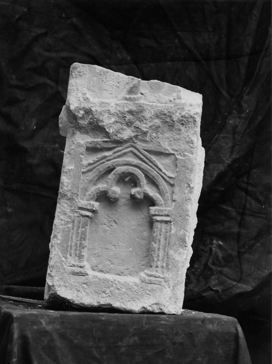 rilievo - ambito Italia centrale (secc. XIV/ XV)