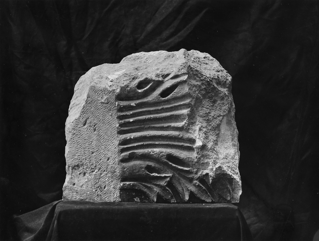 decorazione plastica, frammento - ambito Italia centrale (sec. I)