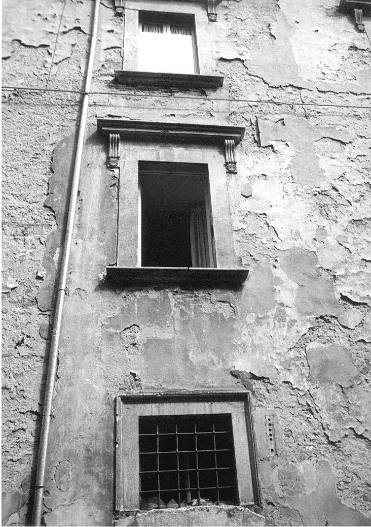 finestra, serie - ambito abruzzese (sec. I)