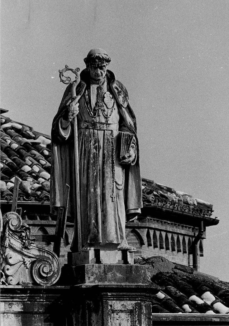 PADRE PASSIONISTA (statua) di Ciavalik Beniamino (bottega) (sec. XX)