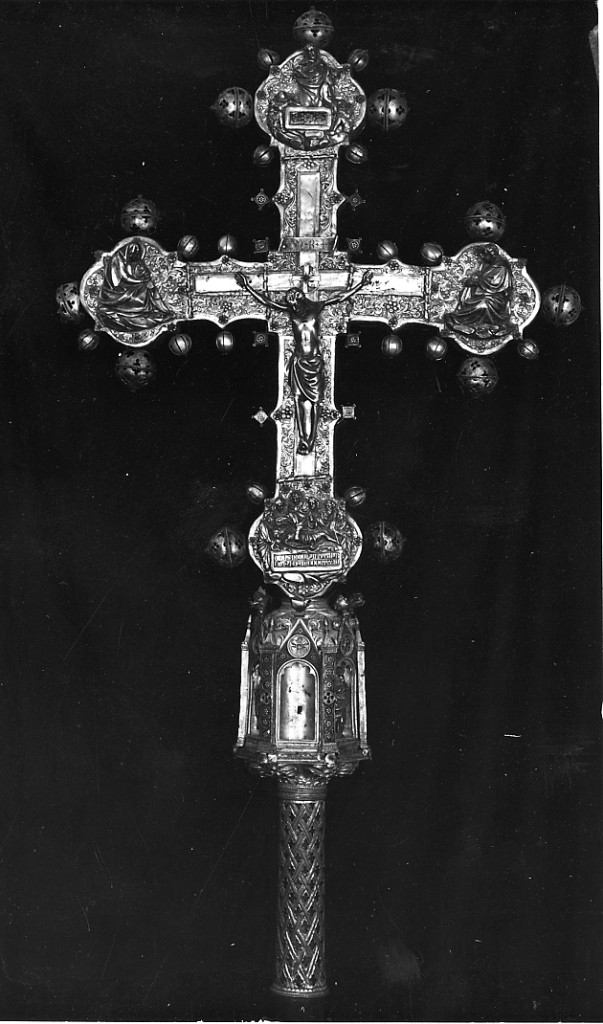crocifissione di Cristo con la Madonna, San Giovanni Evangelista, Stephaton e Longino (croce processionale) di Nicola da Guardiagrele (sec. XV)
