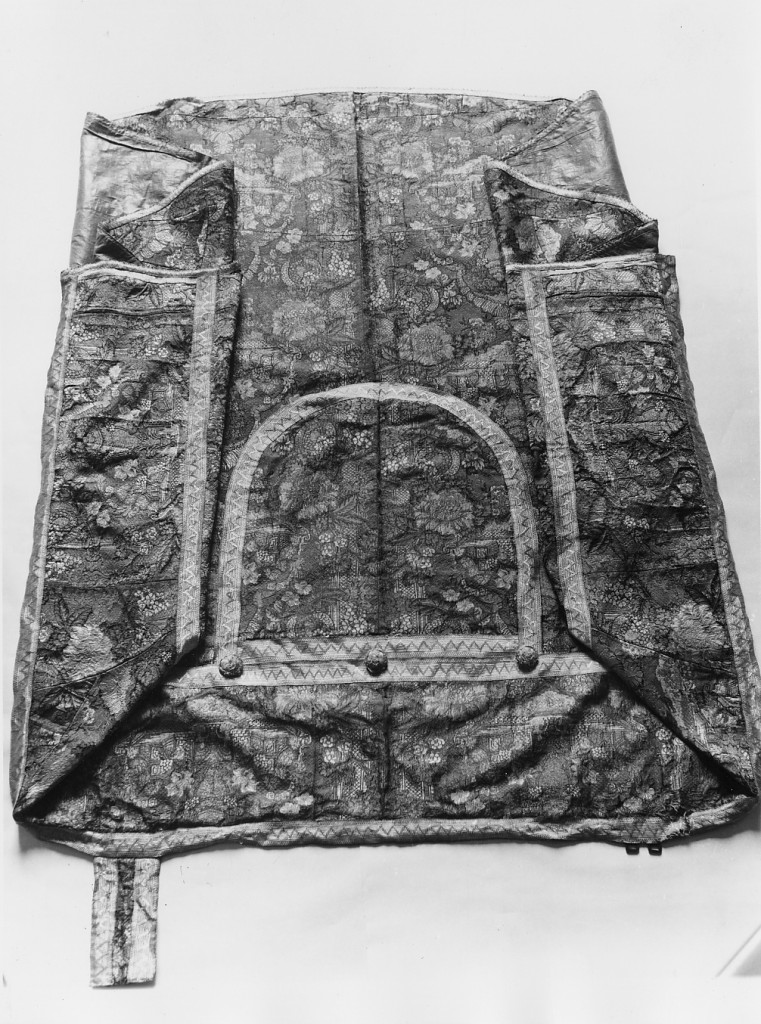 piviale - ambito Italia centrale (sec. XVIII)