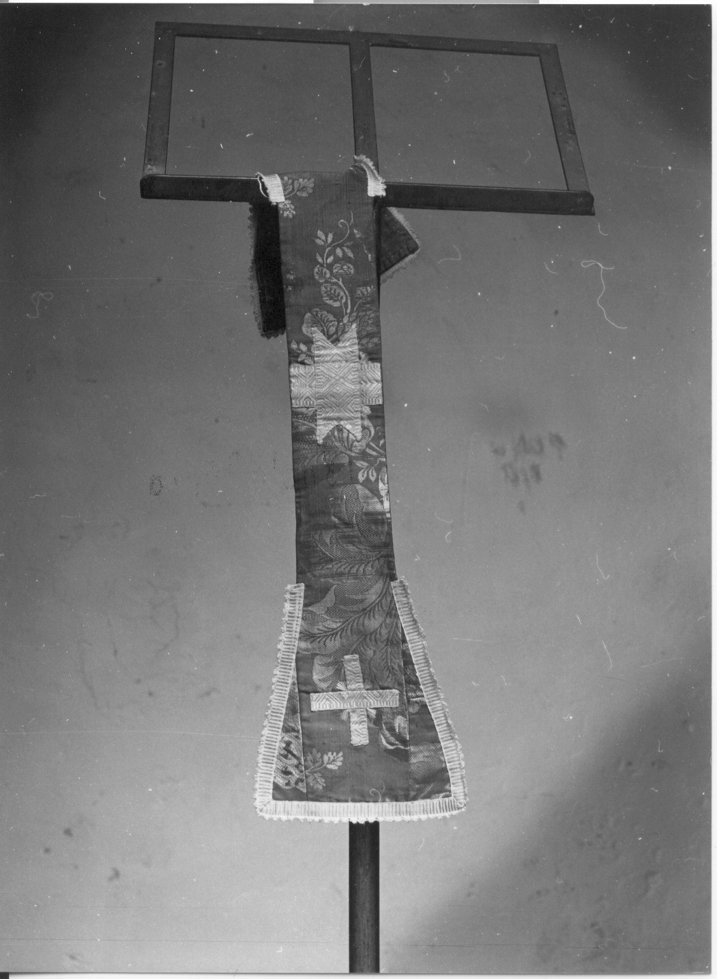 manipolo - manifattura Italia centrale (sec. XX)