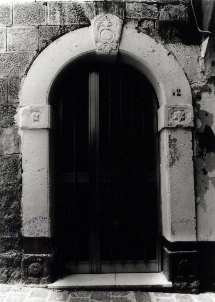 portale, opera isolata - ambito abruzzese (seconda metà sec. XIX)