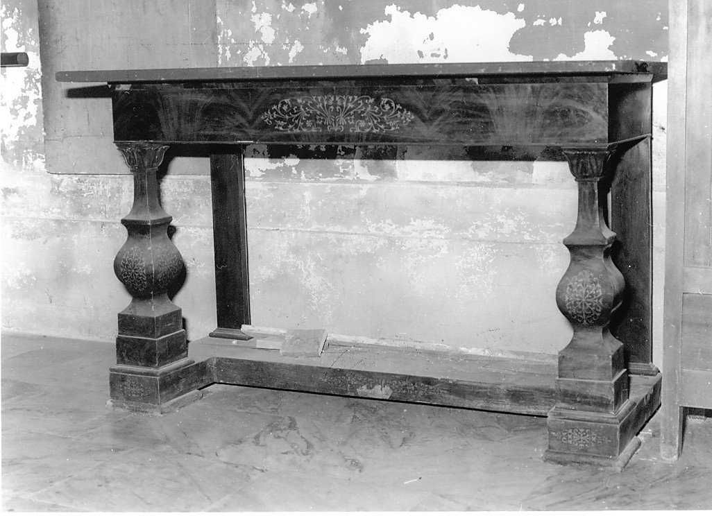 console - bottega Italia centrale (sec. XIX)