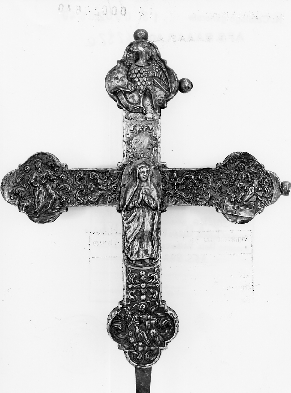 Madonna orante, evangelisti, simboli di San Giovanni Evangelista (croce processionale) di Petruccio di Pelino (cerchia) (sec. XV, sec. XVIII)