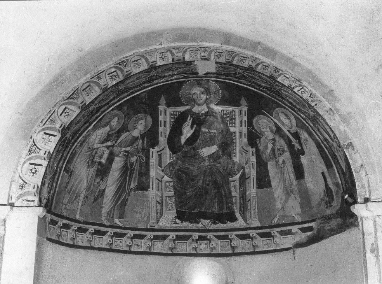 Cristo benedicente in trono tra i Santi Pietro, Paolo, Giovanni Battista, Giovanni Evangelista (dipinto) - ambito Italia centrale (sec. XIV)