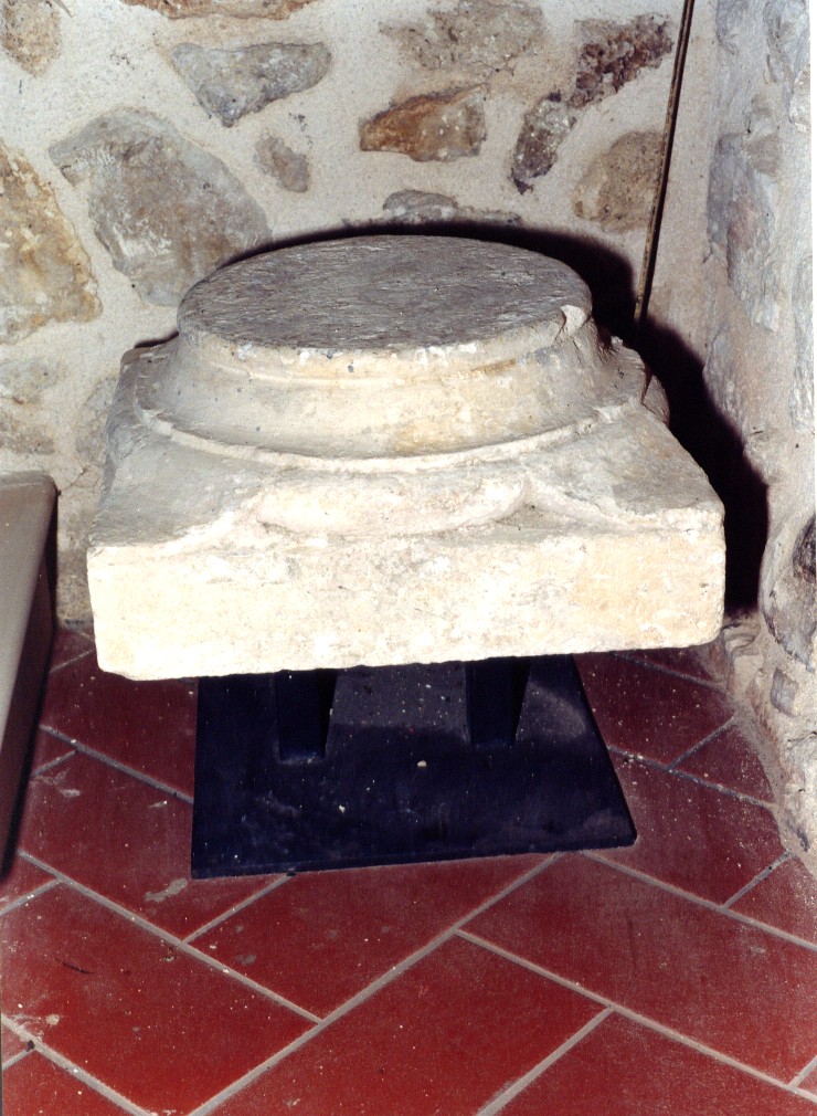 base di colonna - ambito Italia centrale (sec. XVI)