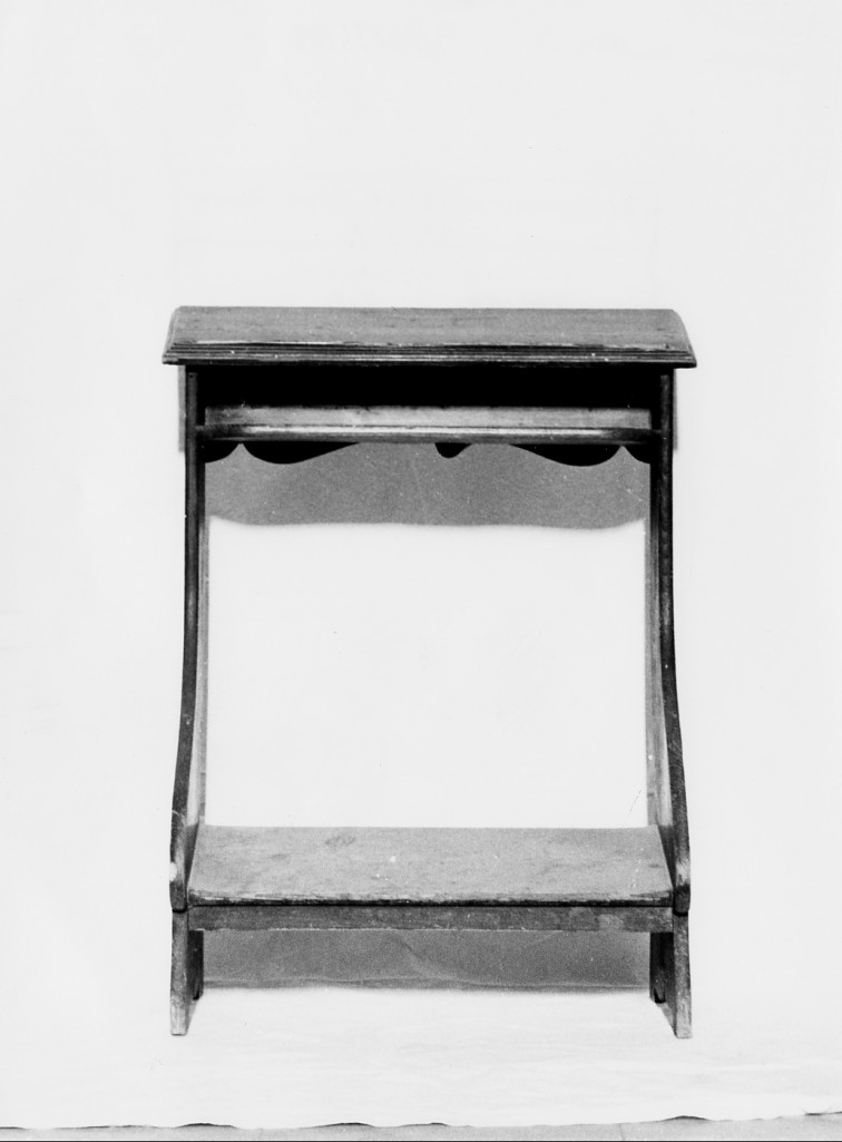 inginocchiatoio - bottega Italia centrale (sec. XIX)