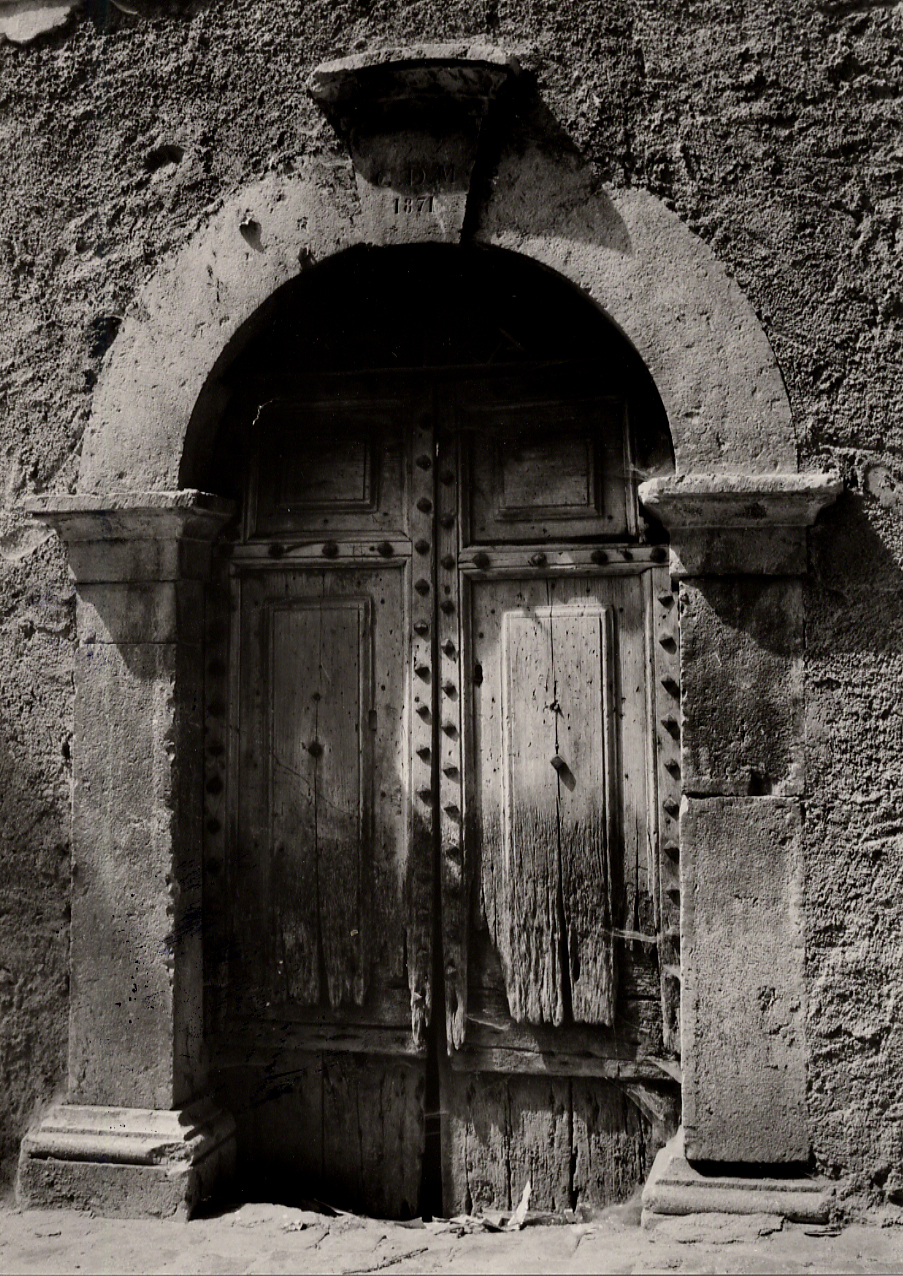 portale, opera isolata - bottega Italia centrale (sec. XIX)