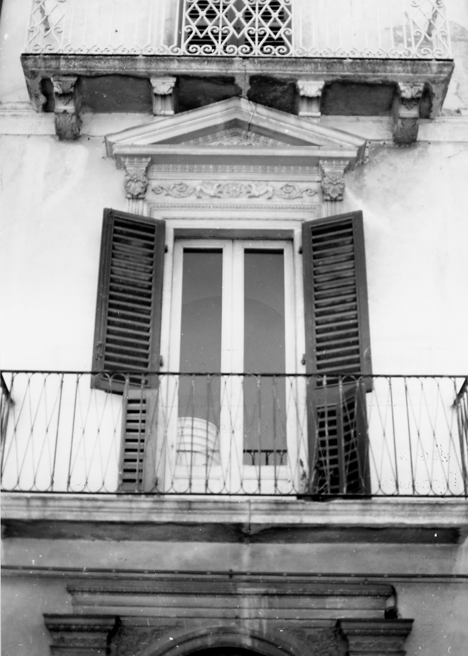 balcone, opera isolata - bottega Italia centrale (sec. XIX)