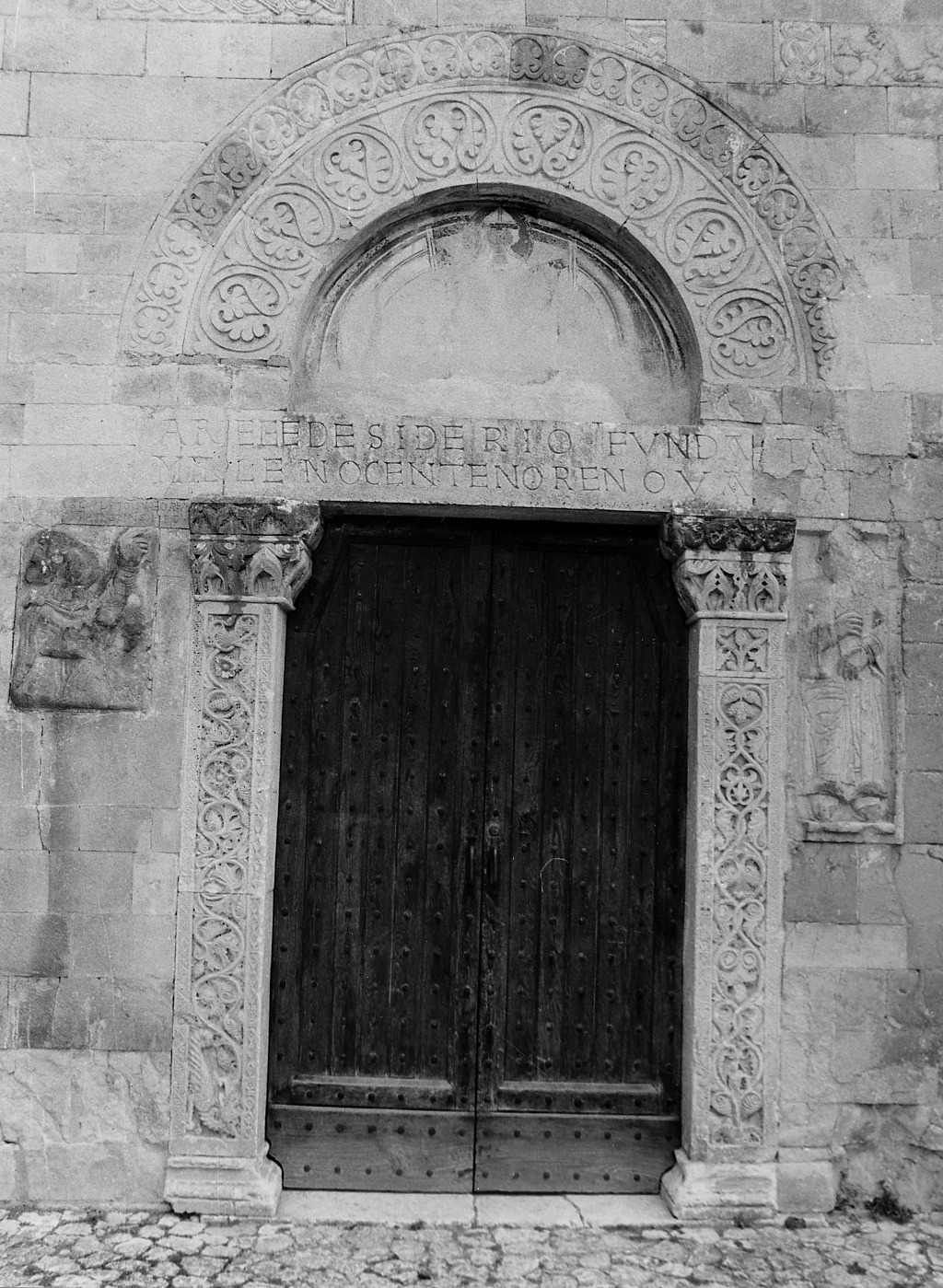 portale - bottega Italia centrale (sec. XII)