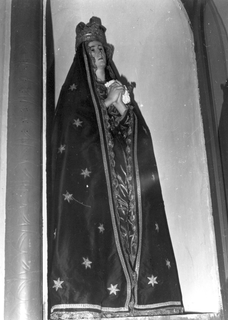 MADONNA ADDOLORATA (statua) - bottega Italia centrale (seconda metà sec. XIX)