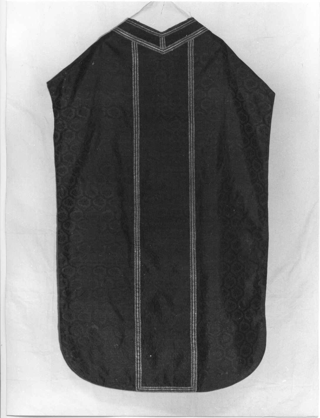 pianeta, stola, manipolo (paramento liturgico) - manifattura Italia centrale (sec. XVII)