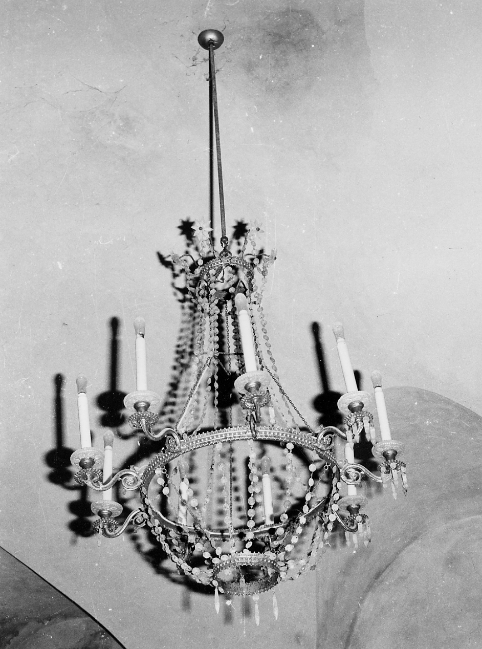 lampadario - ambito Italia centrale (sec. I, sec. XIX)