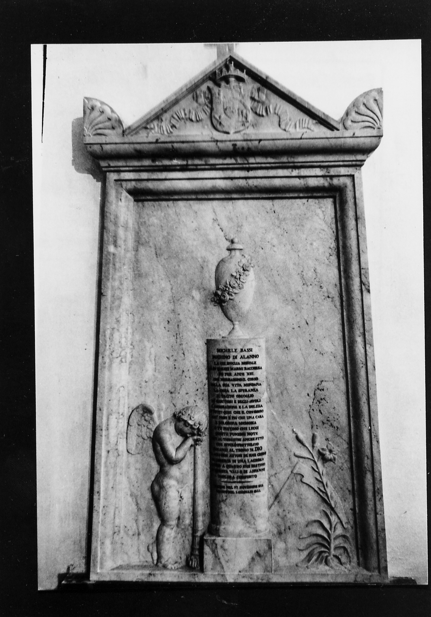 ANGIOLETTO DOLENTE DAVANTI AL CIPPO FUNERARIO (lapide tombale, opera isolata) - produzione abruzzese (sec. XIX)