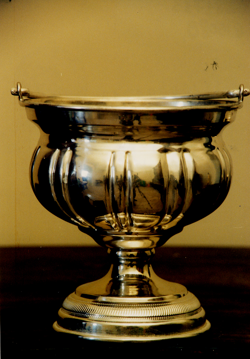 secchiello per l'acqua benedetta - bottega napoletana (fine/inizio secc. XIX/ XX)