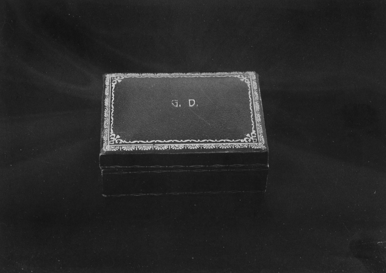 scatola rettangolare (bomboniera, opera isolata) - produzione Vagnozzi (prima metà sec. XX)