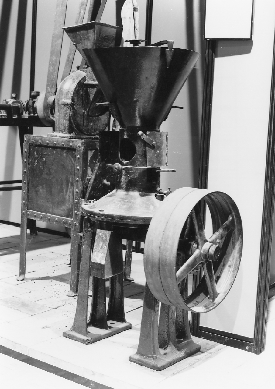 macchina, opera isolata - produzione italiana (sec. XX)