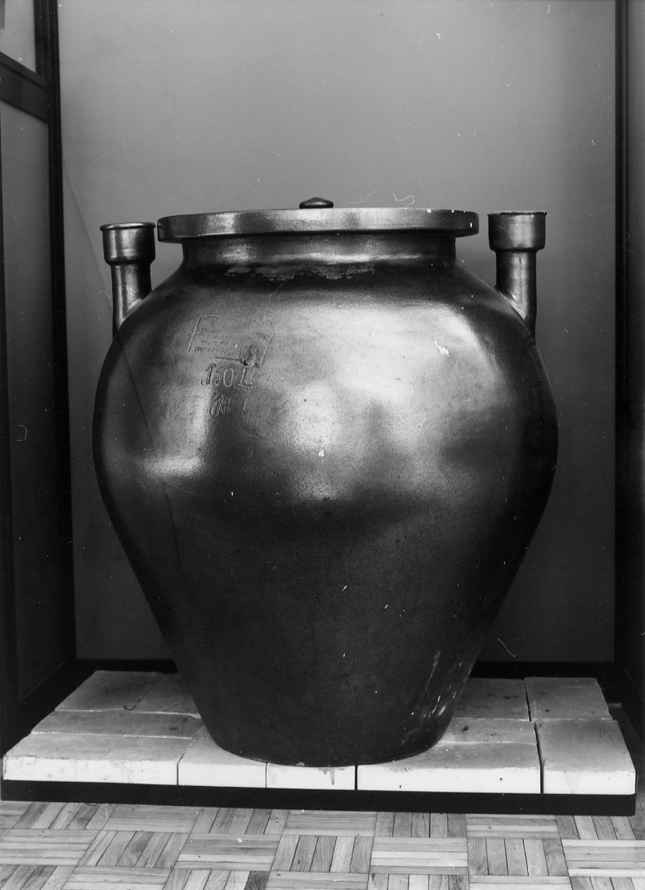 anfora, opera isolata - manifattura italiana (fine sec. XIX)