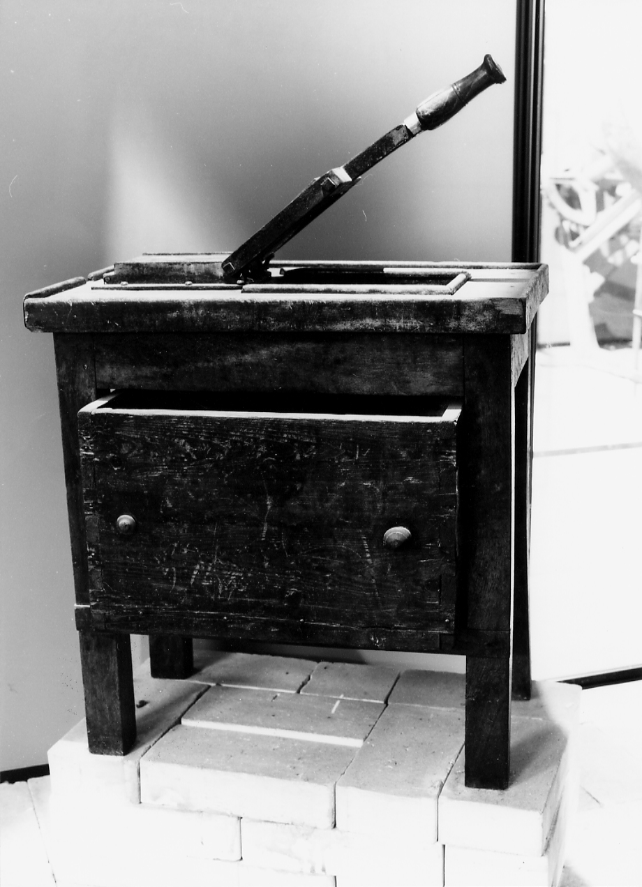 utensile, opera isolata - ambito sulmonese (seconda metà sec. XVIII)