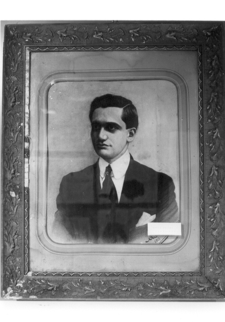 Ritratto di Mario Pelino (fotografia, elemento d'insieme) - bottega sulmonese (sec. XX)