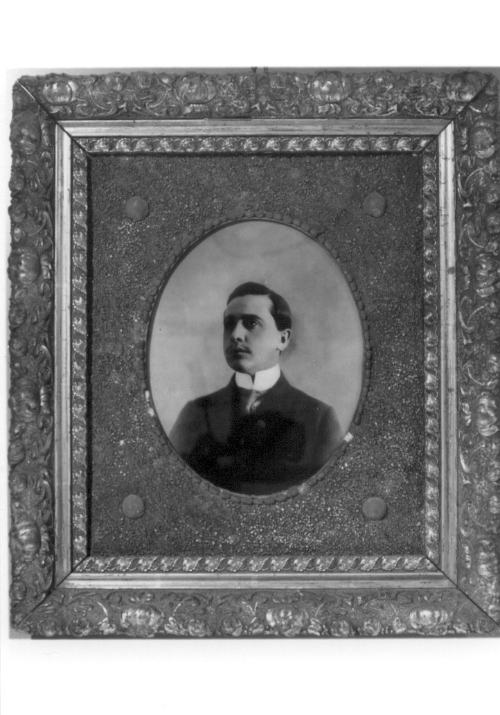 Ritratto di Achille Pelino (fotografia, elemento d'insieme) - bottega sulmonese (sec. XX)