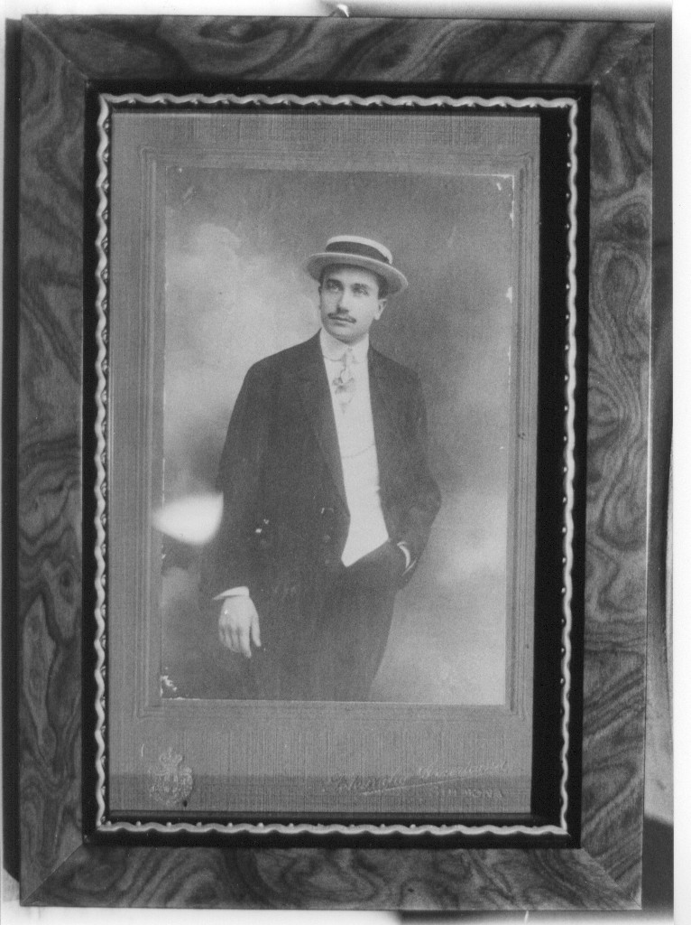 Ritratto di Riccardo Pelino (fotografia, elemento d'insieme) - bottega sulmonese (prima metà sec. XX)