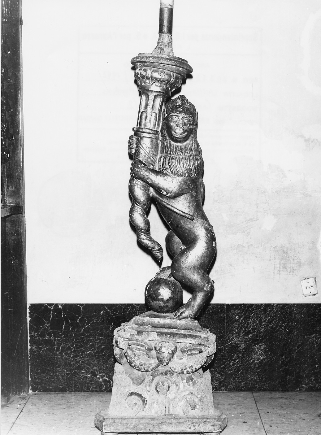 candelabro, serie - ambito Italia meridionale (sec. XVII)