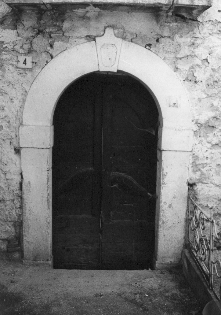 portale, elemento d'insieme - ambito abruzzese (sec. XVIII)