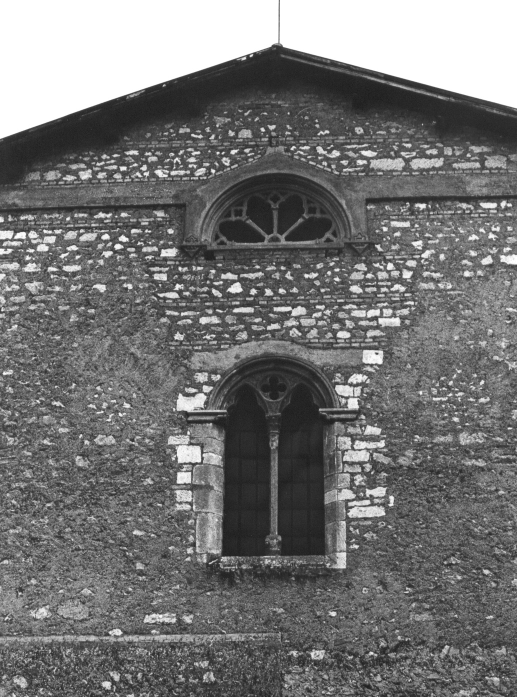 bifora - ambito Italia centrale (sec. XIII)