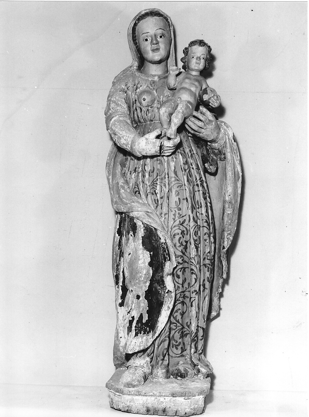 Madonna con Bambino (scultura) - ambito Italia centrale (sec. XVI)