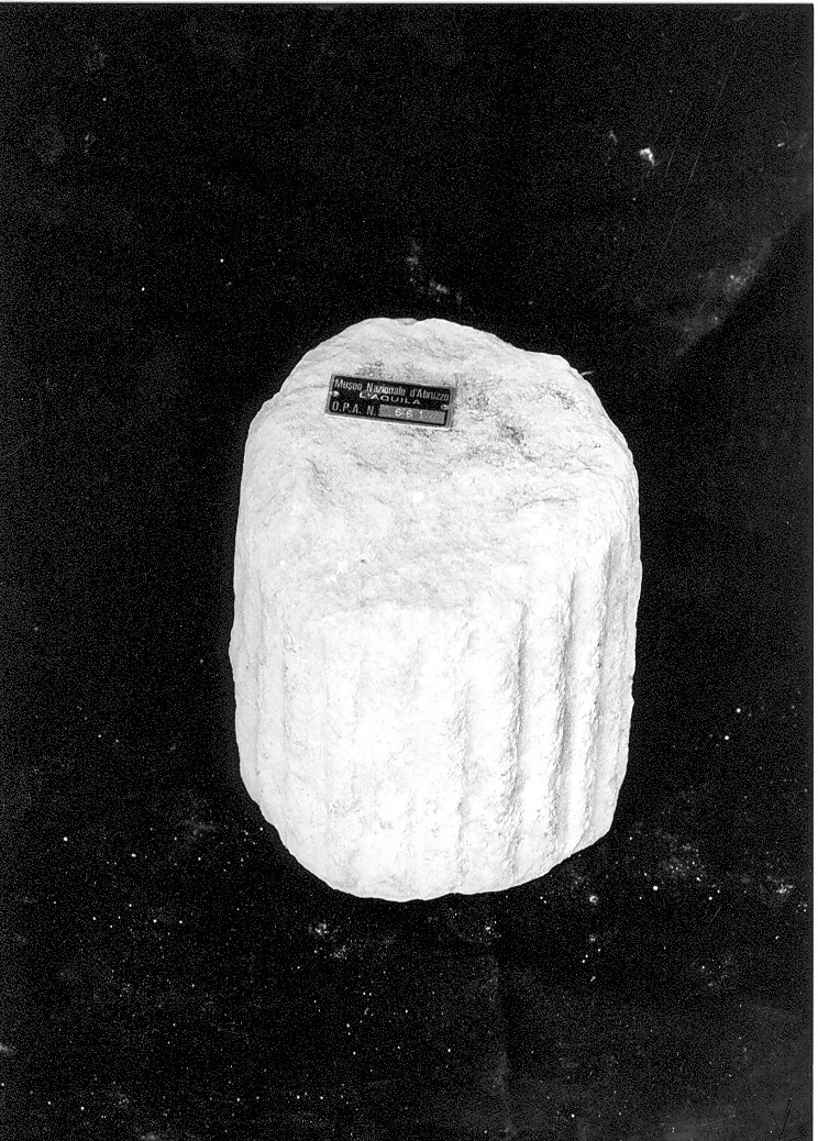 fusto di colonna, frammento - ambito Italia centrale (sec. I)