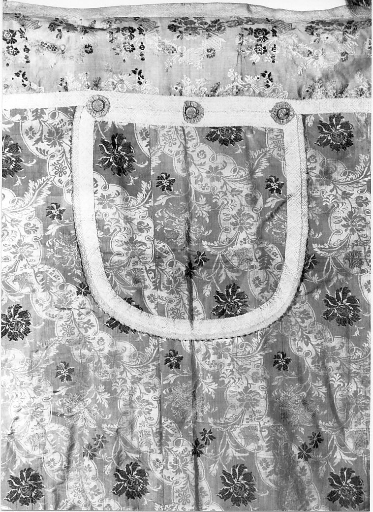 piviale, insieme - manifattura italiana (terzo quarto, seconda metà sec. XVIII, sec. XIX)