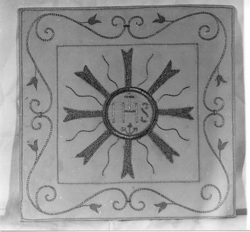 borsa, opera isolata - manifattura abruzzese (prima metà sec. XX)