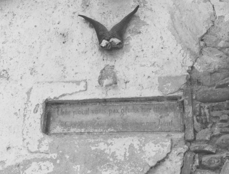 lapide commemorativa - ambito Italia meridionale (fine/inizio secc. XV/ XVI)